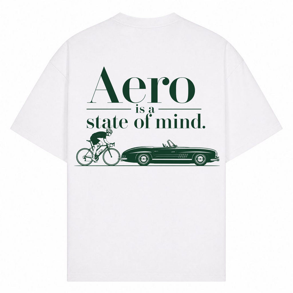 Her Pace Aero is a state of mind oversized Shirt - Weiß - Rueckseite
